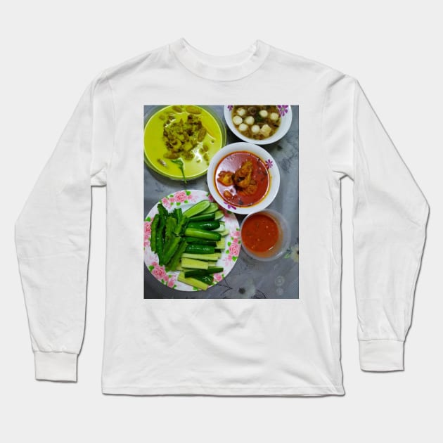 Belacan chili sauce Long Sleeve T-Shirt by djwalesfood